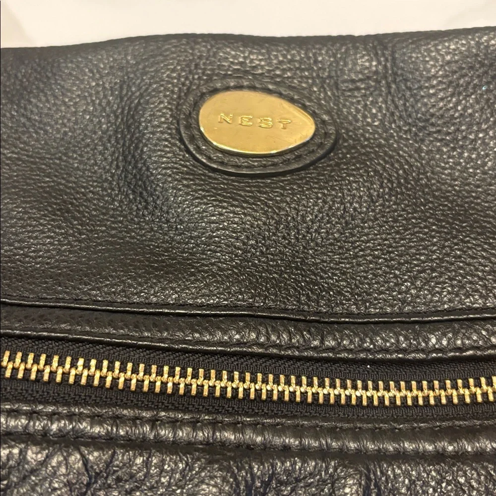 Luxurious NEST Black Leather Baby Diaper Bag that’s more like a high end purse! - Picture 2 of 12